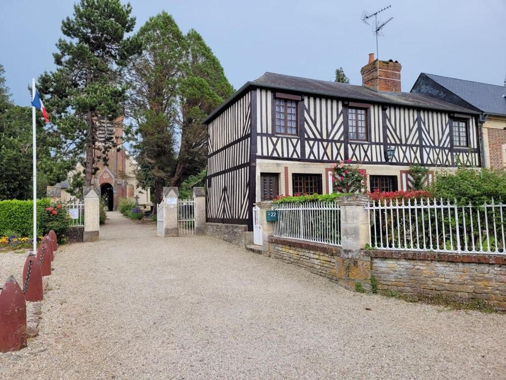 Chambres D'Hotes Chez Claire Beuvron-en-Auge Exterior photo